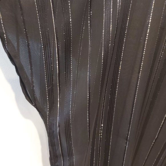 Black sheer short sleeved top - Picture 5 of 5